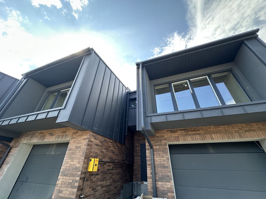 ОСТАННІЙ таунхаус з ГАРАЖЕМ в районі Каскад. Вул. Симоненка. Арсен.