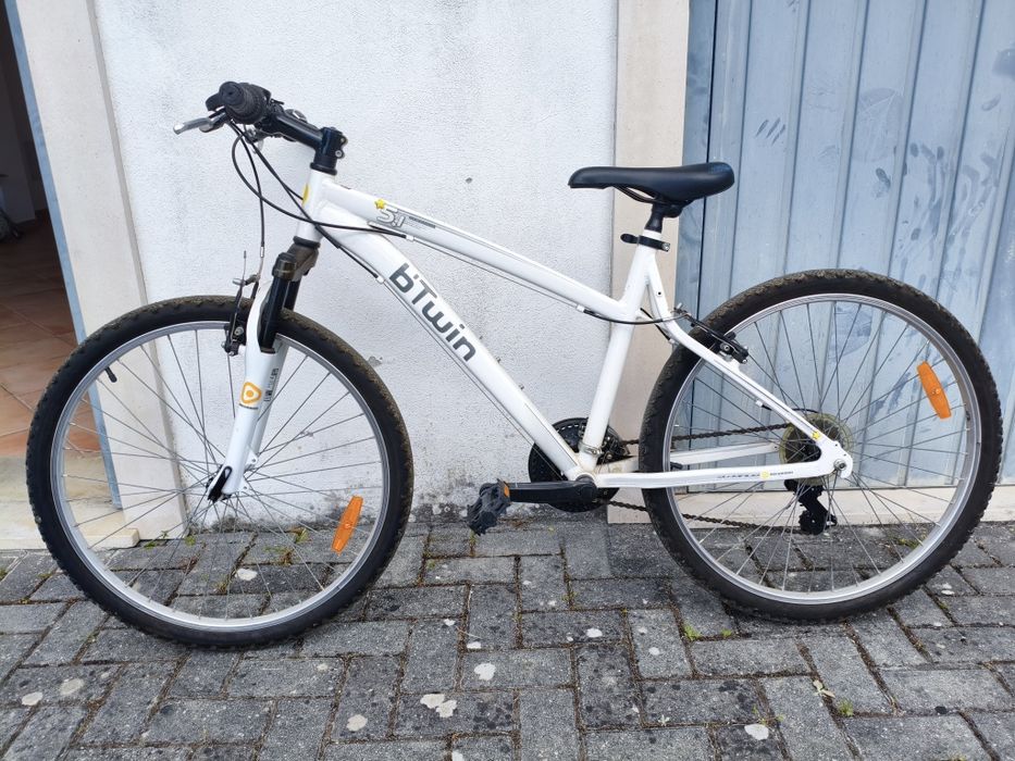 Bicicleta B'Twin Rockrider 5.1  como nova
