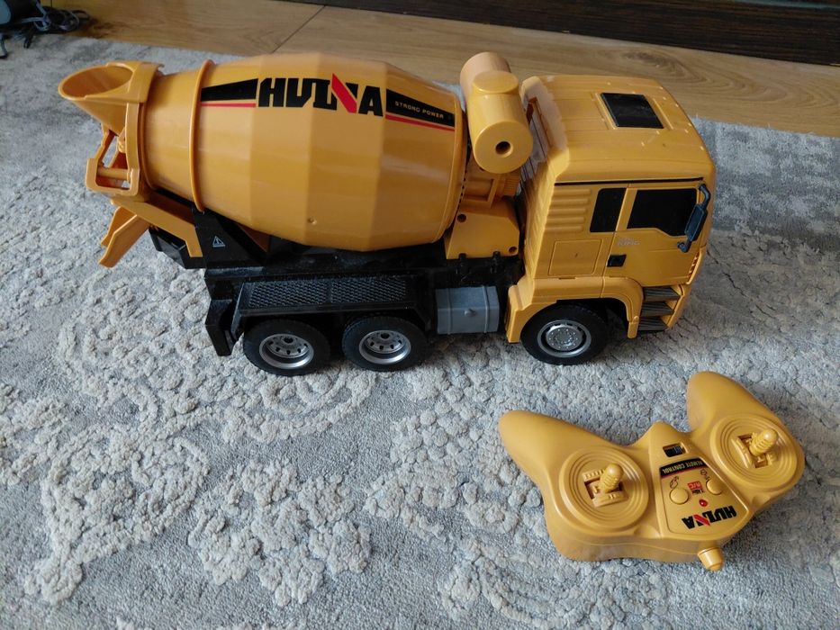 Дитяча машинка на радіокеруванні Бетонозмішувач Huina toys