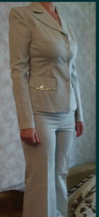 Летний брючный костюм лен 48 размер паетки