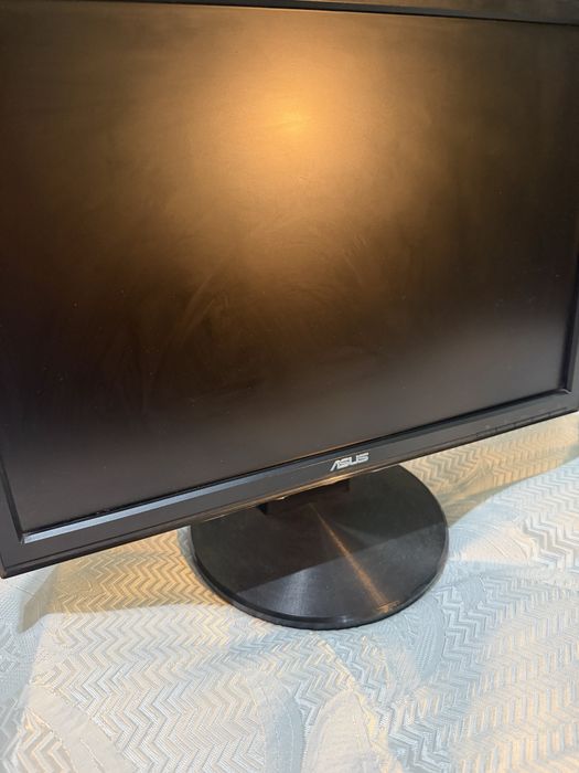 Ecra de computador asus