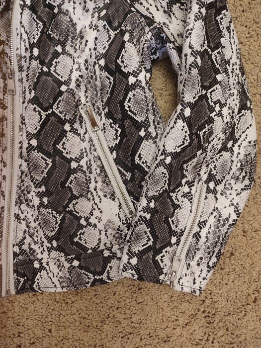 Куртка весна косуха екошкіра