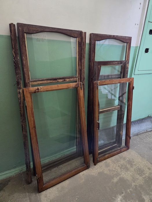 Дерев'яні вікна зі склом