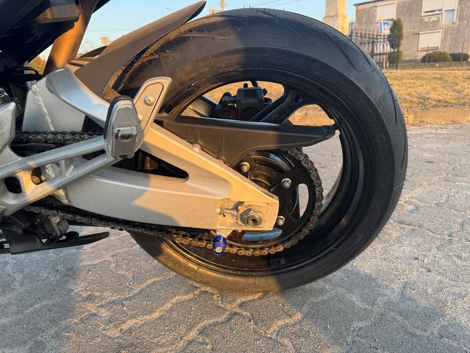 Suzuki GSR 600  dobry stan, nowe opony, akcesoria