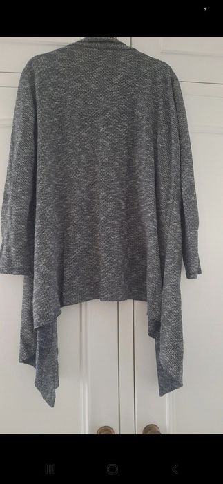 Casaco azul assimétrico