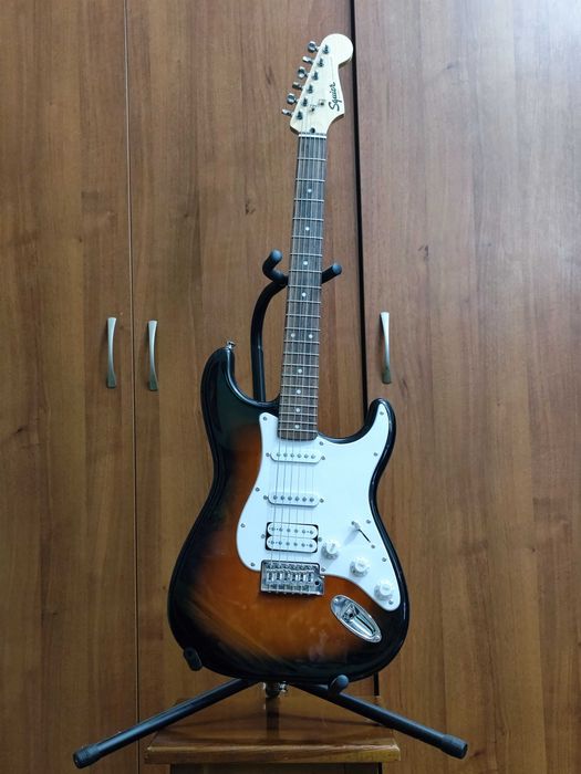 Fender Squier Stratocaster HSS BSB — електрогітара