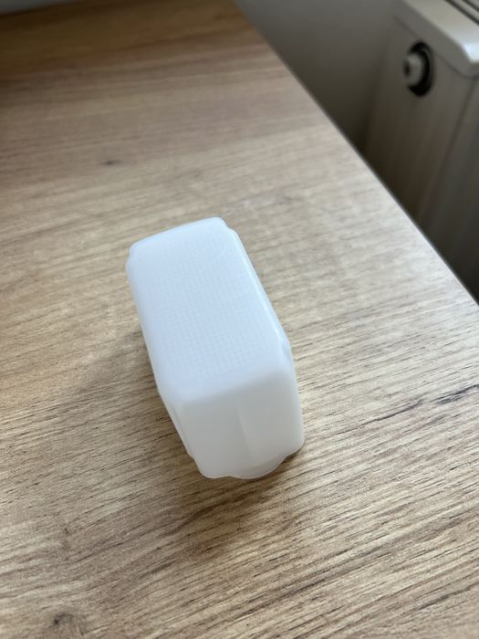 Lampa błyskowa Nissin i40