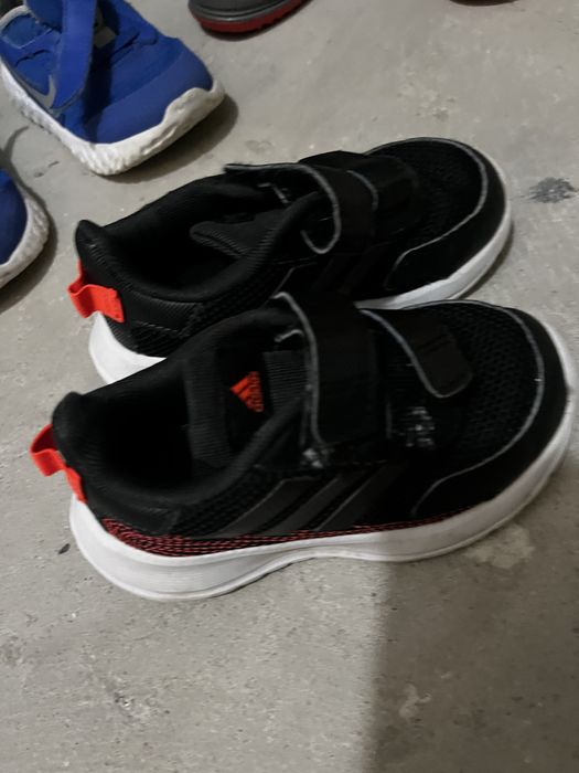 Tenis adidas criamç