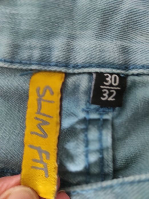 Spodnie jeans Tom Thompson slim fit rozmiar 30/32