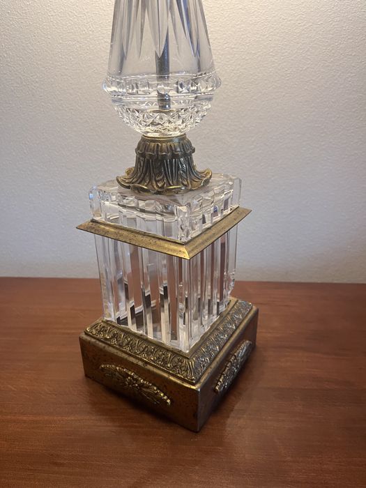 Piękne lampy kryształowe