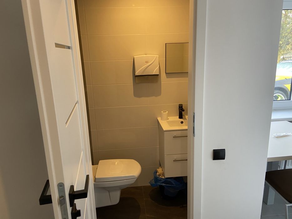 Wynajme biuro , lokal, salon, magazyn