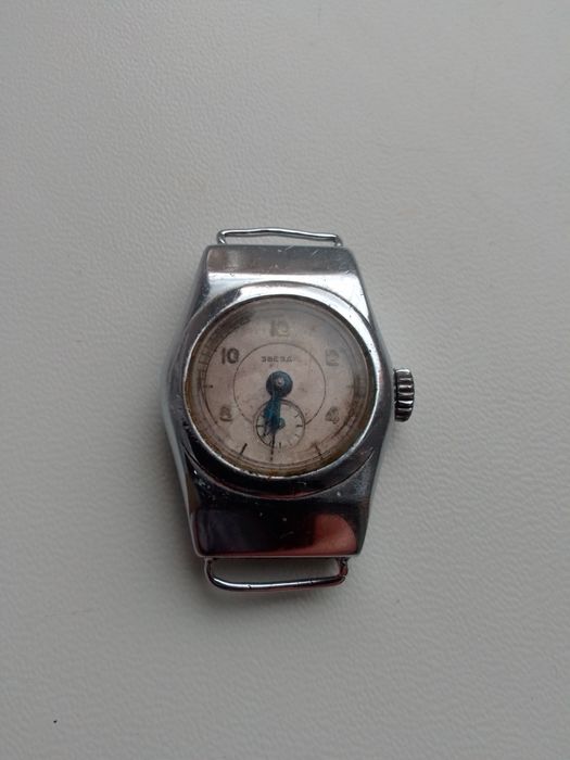 Часы механические звезда