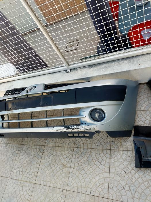 Parachoque Renault Clio 2001