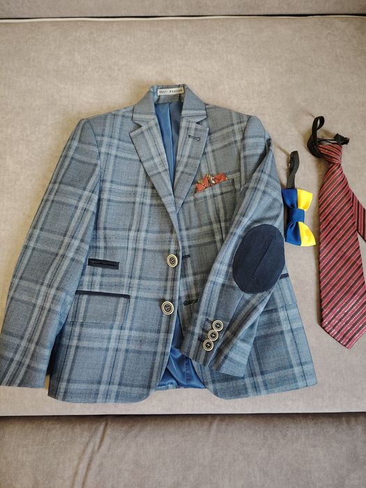Шкільний піджак, штани Zara