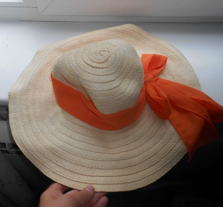 шляпа капелюх на дачу