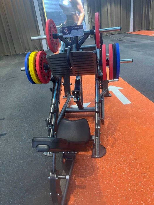 Suwnica Treningowa na Nogi Linear Leg Press