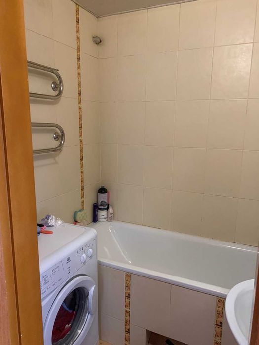 Продается 2-х комнатная квартира по ул. Портовая с ремонтом