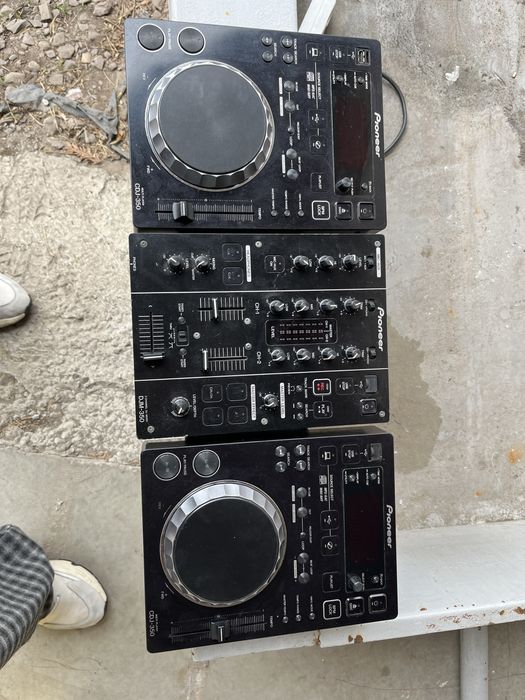 Продам деку pioneer Cdj-350