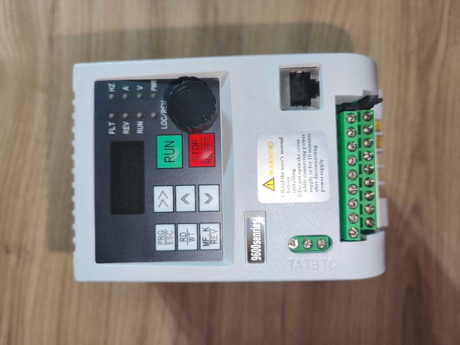 Перетворювач частоти 2,2 кВт векторний nflexin 9600D-1T-00220M