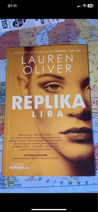 książka „Replika”