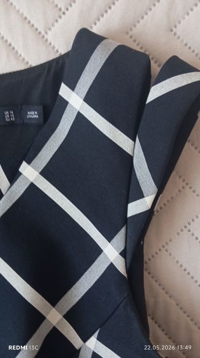 Сукня від Karen Millen