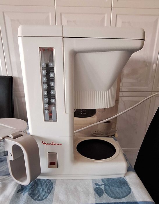 Cafeteira Moulinex modelo antigo