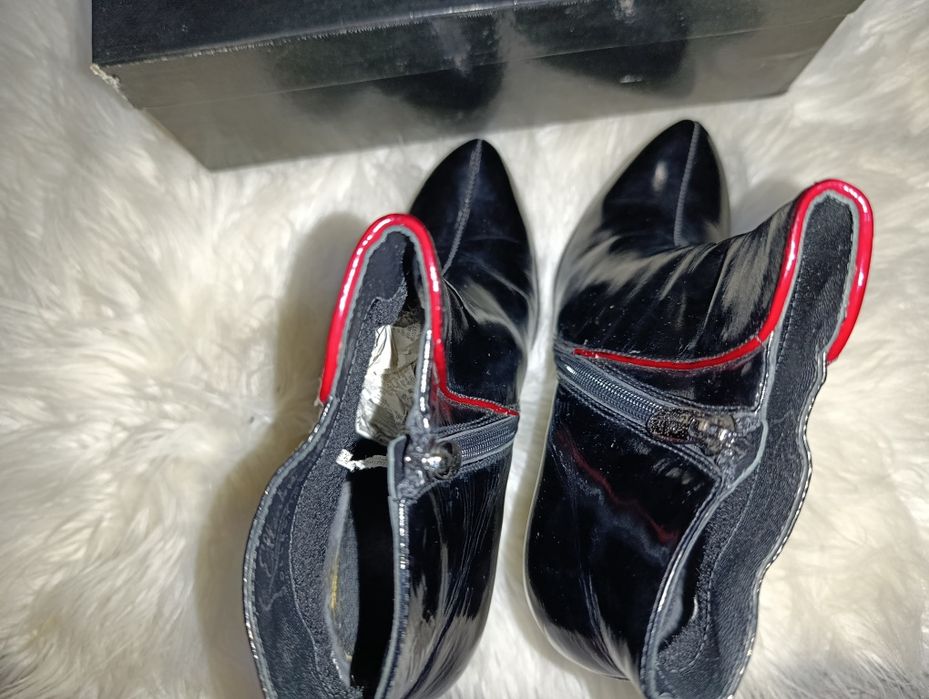 Ботільйони жіночі 37 р