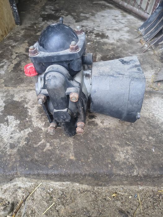 Pompa do opryskiwacza P-100