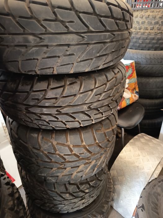 Jantes e pneus para kartcross e moto4