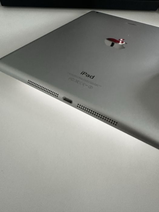 Apple iPad Air wifi - 2014