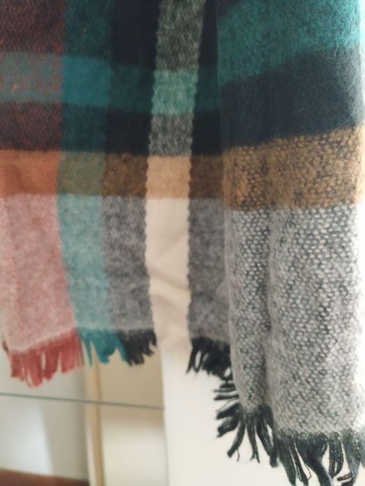 Cachecol Bershka M (novo)