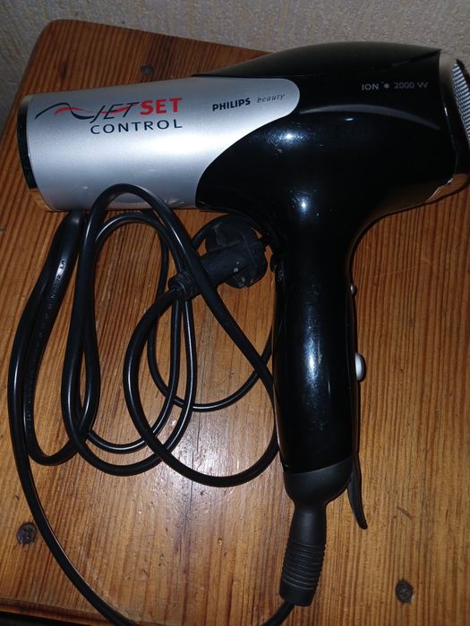Продам фен Philips HP 4883 jet control,  професійний фен