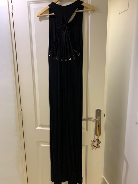 Vestido preto de cerimónia