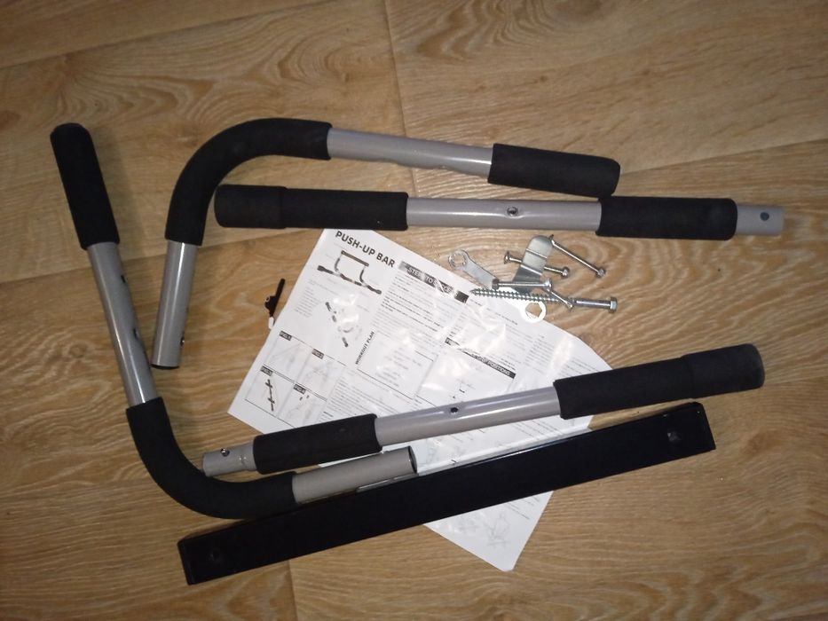 Турнік, бруси настінний