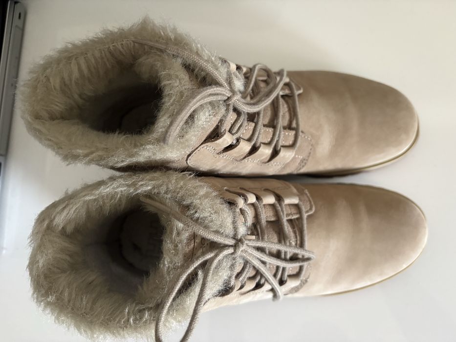 Buty damskie Helly Hansen zimowe