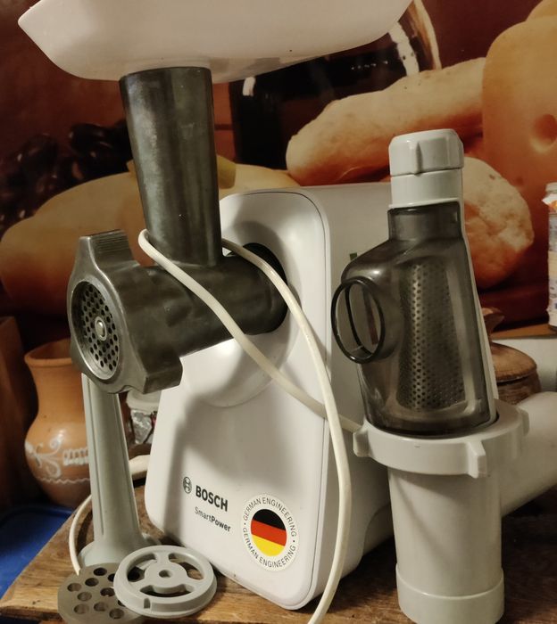 М'ясорубка - соковижималка Бош