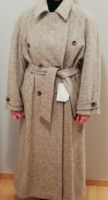 Płaszcz damski wełniany