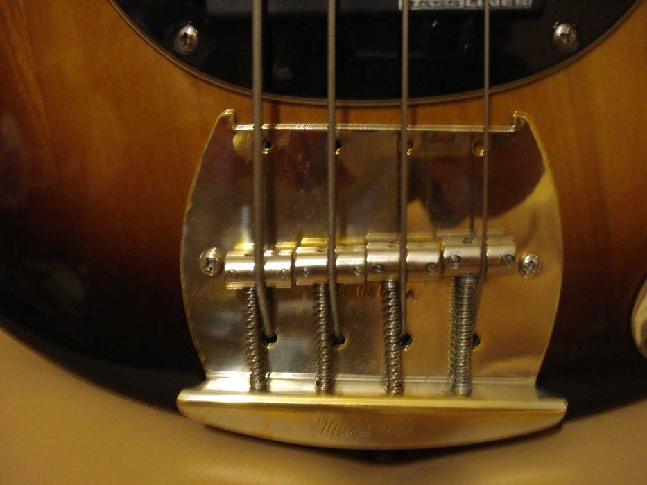Бас гитара Music Man Sting Rey Bass