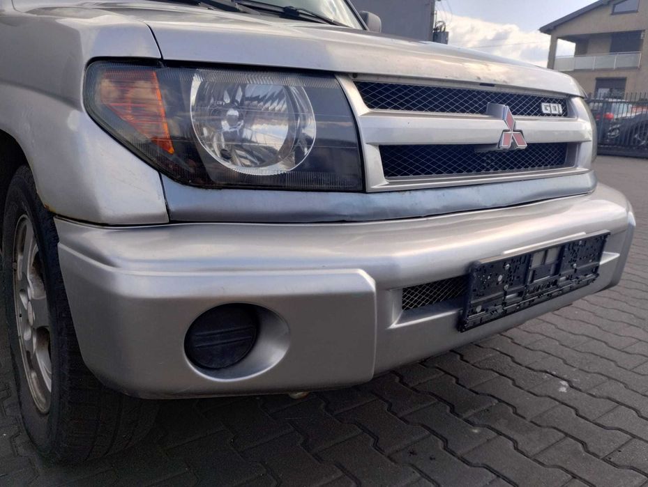 lampa przód przednia prawa lewa Mitsubishi Pajero Pinin, części