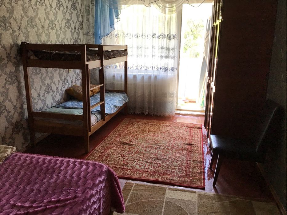 Однокімнатна квартира подобово в місті Черкаси