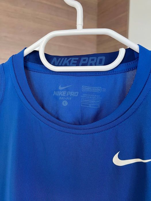 Męska Sportowa Termo Koszula Nike Pro Combat Dri-Fit do Siłowni