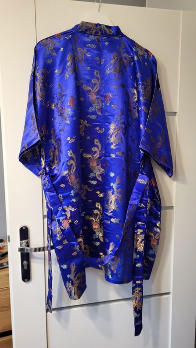 Chiński szlafrok z jedwabiu