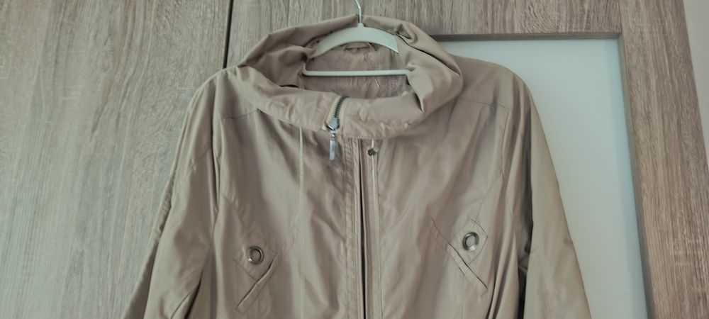 Kurtka damska przejściowa wiatrówka z paskiem rozmiar L/ XL