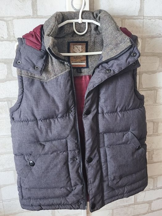 Продам безрукавку, жилетку