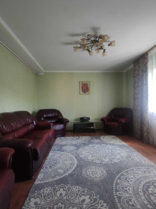 Продаж  просторого будинку, можливо по програмі єВідновлення