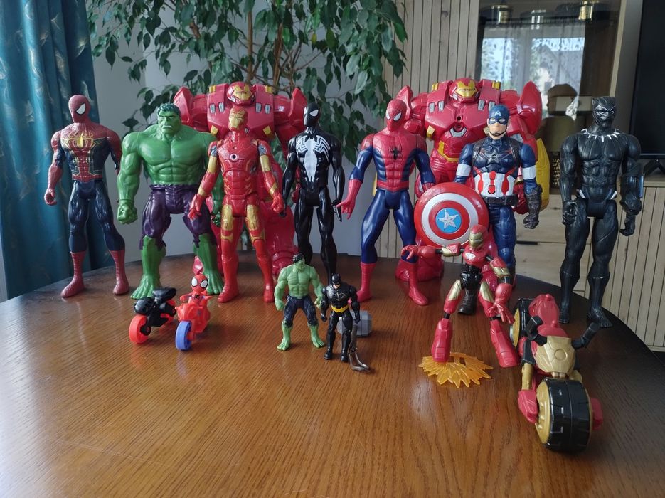 Zestaw figurek Marvel