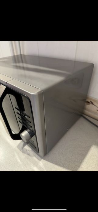 Мікрохвильовка Samsung з грилем