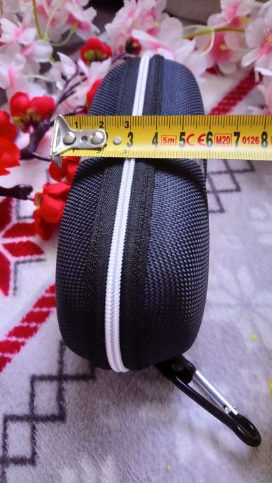 Futerał, etui na okulary twarde