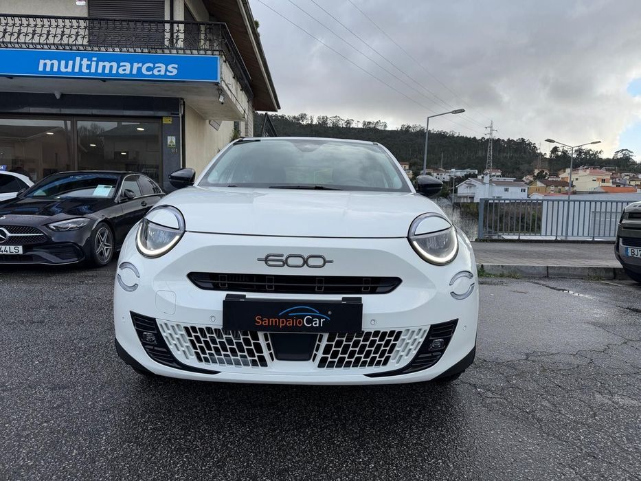 Fiat 600 1.2 Hybrid Icon