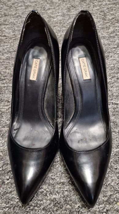 CATE GREY – czarne skórzane szpilki rozmiar 38